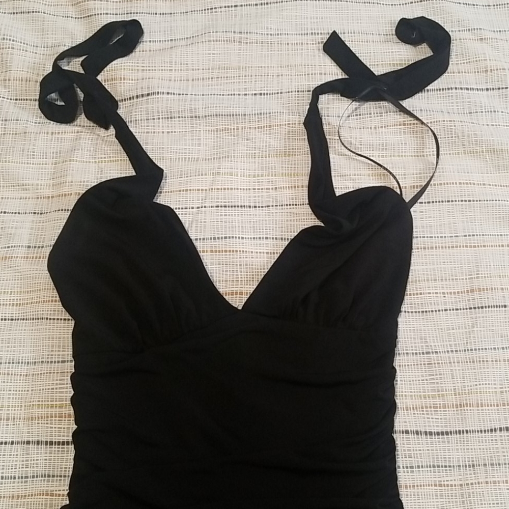 Dress - Picture 2 of 3